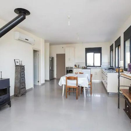 המקום של גיא Villa Sede Eli'ezer Exterior foto